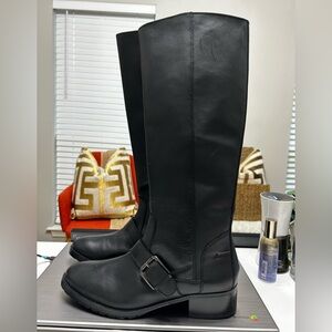 Donald J. Pliner BiBi Elegant Black Knee-High Women's Boots Size 9.5